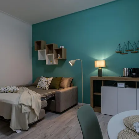 Bike Station - - Free Wifi Apartment *