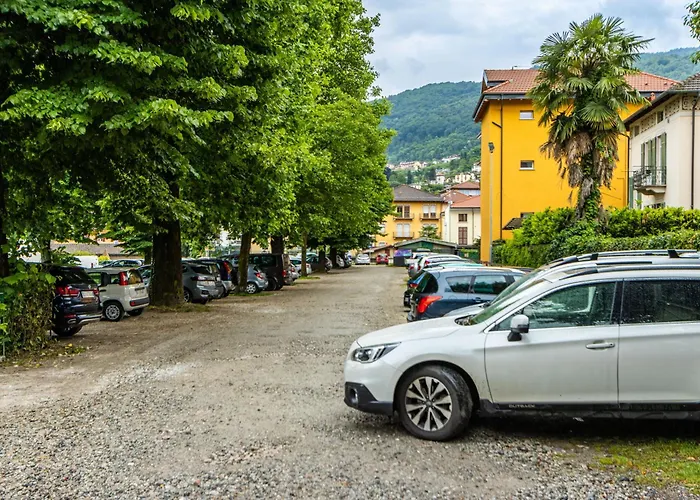 Bike Station - - Free Wifi Baveno